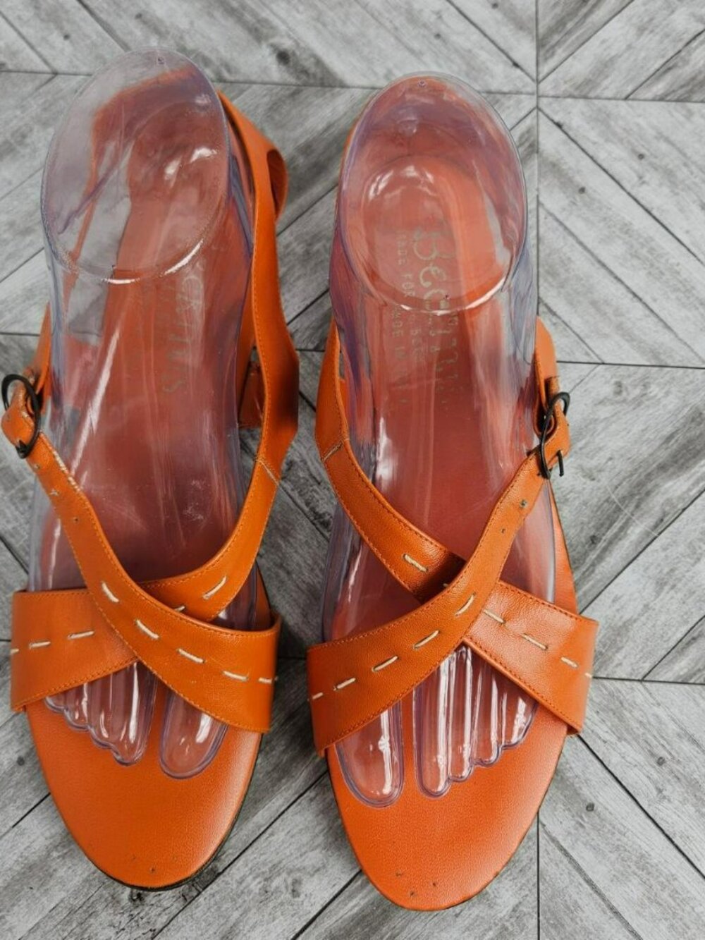 Beckinis Vintage Gianna Sandals Womens 9 Orange Leather Shoes Flats Italy - Picture 3 of 16